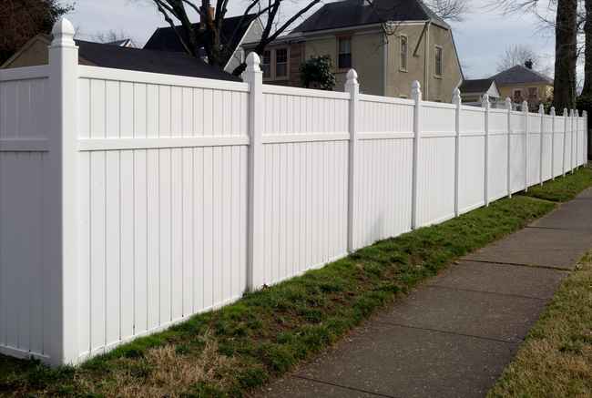 best local fencing services trusted fencing services Terre Haute