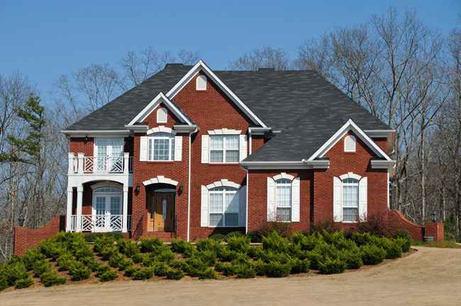 certified local roofing services in Linton, IN